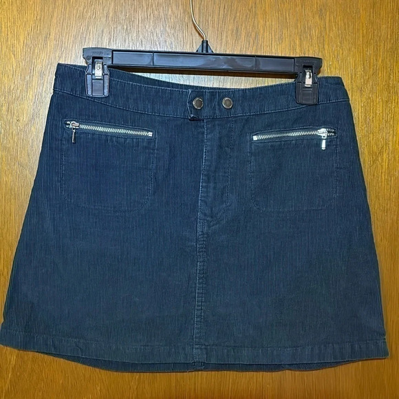 Abercrombie & Fitch Navy Corduroy Mini Skirt Size 2 - Picture 1 of 7
